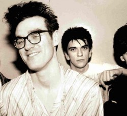 Ο παραγωγός των Smiths δεν βλέπει φως στο τούνελ της επανένωσης του συγκροτήματος 