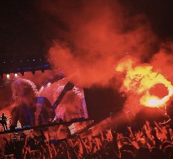 Σοβαρός τραυματισμός από φωτοβολίδα στο φεστιβάλ Soundwave της Αυστραλίας 