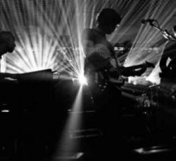 Ακούστε το "Always Forgetting With You" των Spiritualized με ήχους πραγματικού διαστημοπλοίου 