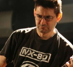 Ποιά η γνώμη του Steve Albini για το δωρεάν κατέβασμα μουσικής; 