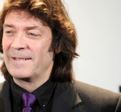 Συνεργασία του Mike Akerfeldt με τον Steve Hackett 