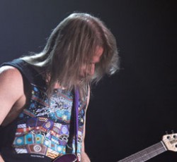 Project με γυναικεία φωνητικά από τον κιθαρίστα των Deep Purple 