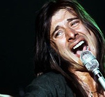 Αποκλείει το ενδεχόμενο επιστροφής του στους Journey ο Steve Perry 