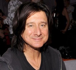 Neal Schon (Journey): «Η πόρτα είναι πάντα ανοιχτή για τον Steve Perry» 