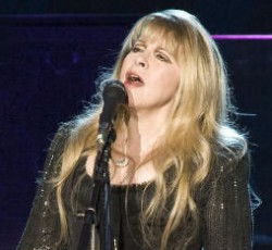 Solo δίσκος μετά από μία δεκαετία για τη Stevie Nicks των Fleetwood Mac 
