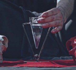 Οι Stonebringer παρουσιάζουν το νέο τους βίντεο