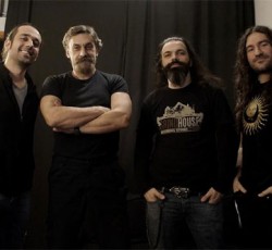 Νέα δείγματα και ντοκιμαντέρ από την πρώτη δουλειά των Stone Cold Dead (video) 