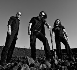 Stone Cold Dead: Πληροφορίες για την κυκλοφορία του ἀλμπουμ "Lava Flows" 