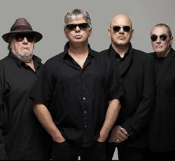 Stranglers live σε Αθήνα και Θεσσαλονίκη 