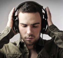 Το streaming νίκησε το downloading 