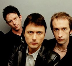 Video clip για το "It Starts And Ends With You" των Suede 