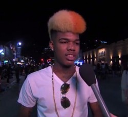 «Λάτρεις της μουσικής» μιλούν στα πλαίσια του SXSW festival για μπάντες που ...δεν υπάρχουν 