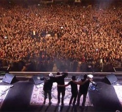 Δείτε ολόκληρη την μεγάλη συναυλία των System Of A Down στην Αρμενία