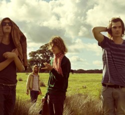 Aκούστε το νέο τραγούδι των Tame Impala 