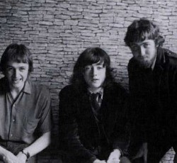 Απεβίωσε ο Eric Kitteringham, μπασίστας στο πρώτο συγκρότημα του Rory Gallagher 