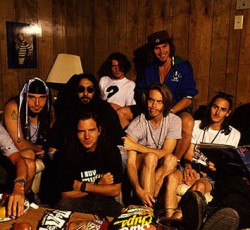 Το σκέφτονται για επαναδραστηριοποίηση οι Temple Of The Dog 