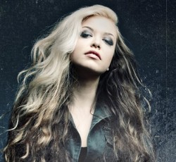 Streaming ολόκληρου του δίσκου των The Agonist 