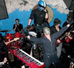 Οι The Protomen και ο Jack Black διασκευάζουν Queen 