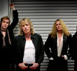 Έφυγε ο John Sykes από τους Thin Lizzy 