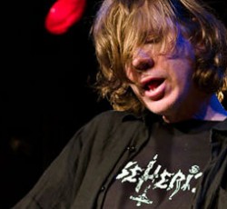 Την παραγωγή του νέου solo δίσκου του Thurston Moore των Sonic Youth ανέλαβε ο Beck 