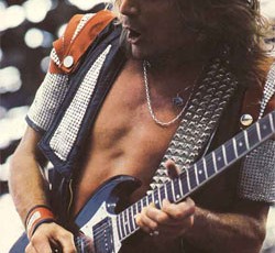 Δύο albums κυκλοφορεί ο Glenn Tipton 