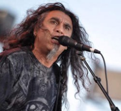 «Kλειδοκράτορας» της Vina Del Mar ο Tom Araya 