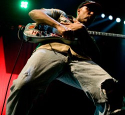 Ο Tom Morello συνθέτει το soundtrack του νέου Iron Man 