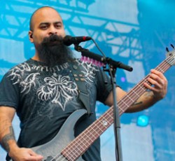 Ανακοινώθηκε ο νέος μπασίστας των Soulfly 