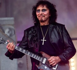 Tony Iommi: «Μπορεί να έχουμε απότομη πτώση αν κάνουμε κι άλλο album»