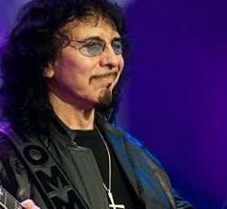 Δεν αποκλείει το ενδεχόμενο να ξαναδουλέψει με τον Ozzy Osbourne ο Tony Iommi