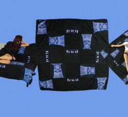 Οι Tool ανακοινώνουν ...limited edition κουβέρτα 