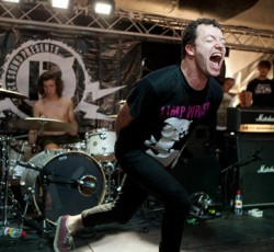 Οι Touche Amore δίνουν στη δημοσιότητα νέο κομμάτι 