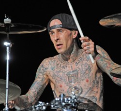 Ο καλύτερος ντράμερ του rock!