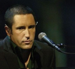 O Trent Reznor και η Karen O (Yeah Yeah Yeahs) διασκευάζουν Led Zeppelin 