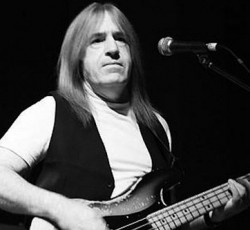 Έφυγε από τη ζωή ο μπασίστας των Uriah Heep, Trevor Bolder 