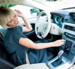 Τώρα το Spotify έρχεται και στο αυτοκίνητο 