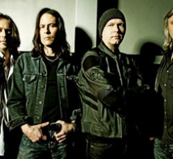 Ο Michael Kiske ερμήνευσε το "Future World" στο πλευρό του Kai Hansen 