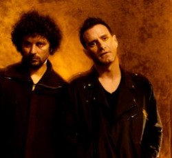 Οι U.N.K.L.E. επιστρέφουν σε Θεσσαλονίκη και Αθήνα τον Απρίλιο