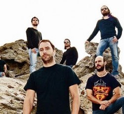 Ακούστε την εντυπωσιακή διασκευή των Valor στο "The King" των Accept 