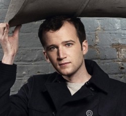 Σόλο δίσκος από τον μπασίστα των Vampire Weekend 