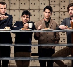 Ακούστε τους Vampire Weekend να διασκευάζουν το "Time To Say Goodbye (Con Te Partiro)" του Andrea Bocelli 