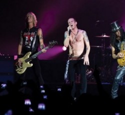 Το Δεκέμβριο θα συνεχιστεί η αναζήτηση για νέο τραγουδιστή από τους Velvet Revolver 