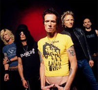 Ακόμα κουαρτέτο οι Velvet Revolver 
