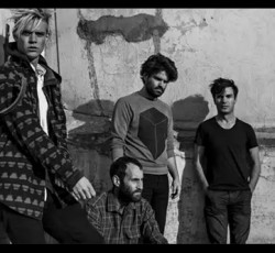 Οι Viet Cong αλλάζουν το όνομά τους 