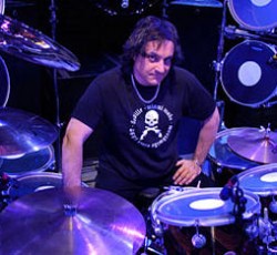 Vinny Appice: «Πιθανή η συνέχιση των Heaven & Hell» 