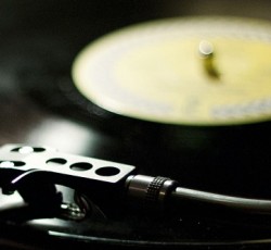 Το βινύλιο «νίκησε» το streaming! 