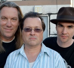 Οι Violent Femmes έρχονται στην Αθήνα 