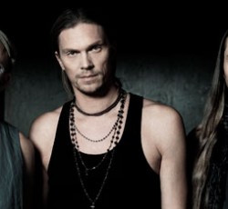 Ακούστε το "Flowers And Rust" των Von Hertzen Brothers 