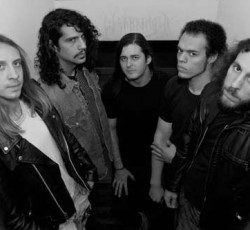 Διπλή αποχώρηση από τους Warbringer / Την γνώμη των οπαδών για τον αν πρέπει να συνεχίσουν ζητά ο τραγουδιστής 