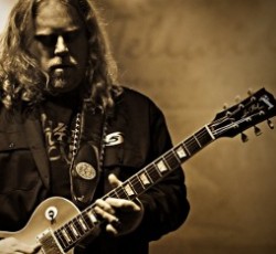 Εξαιρετικό πλασάρισμα στα charts για το νέο δίσκο του Warren Haynes